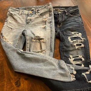 American Eagle 2 PR distressed, dark size 0, light size 2